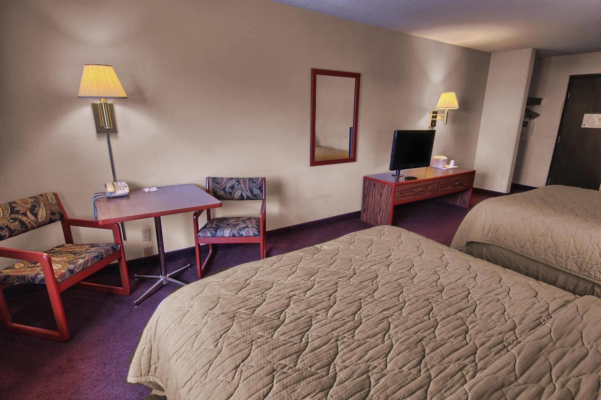 Quality Inn & Suites Danville Exteriör bild