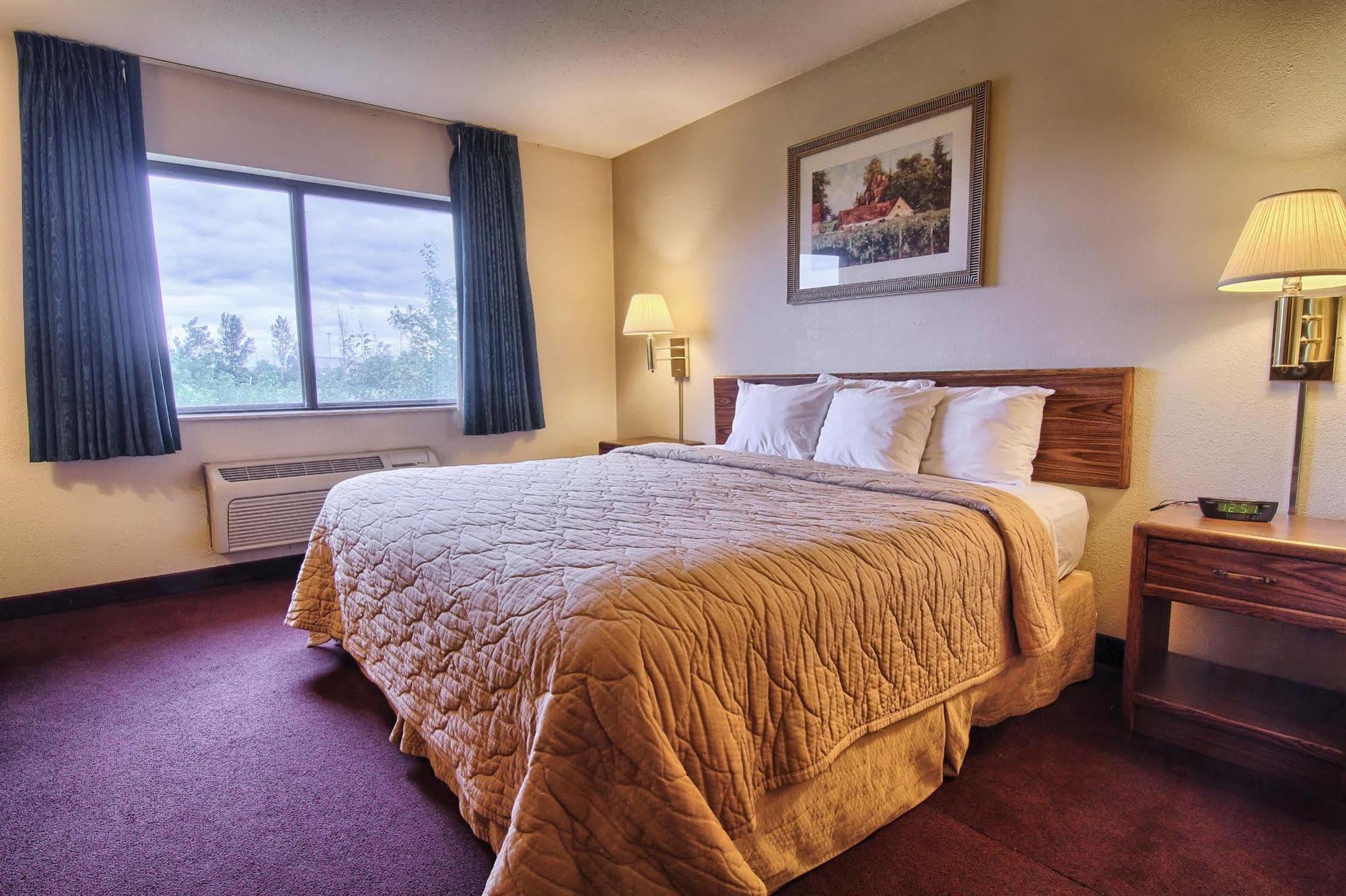 Quality Inn & Suites Danville Exteriör bild