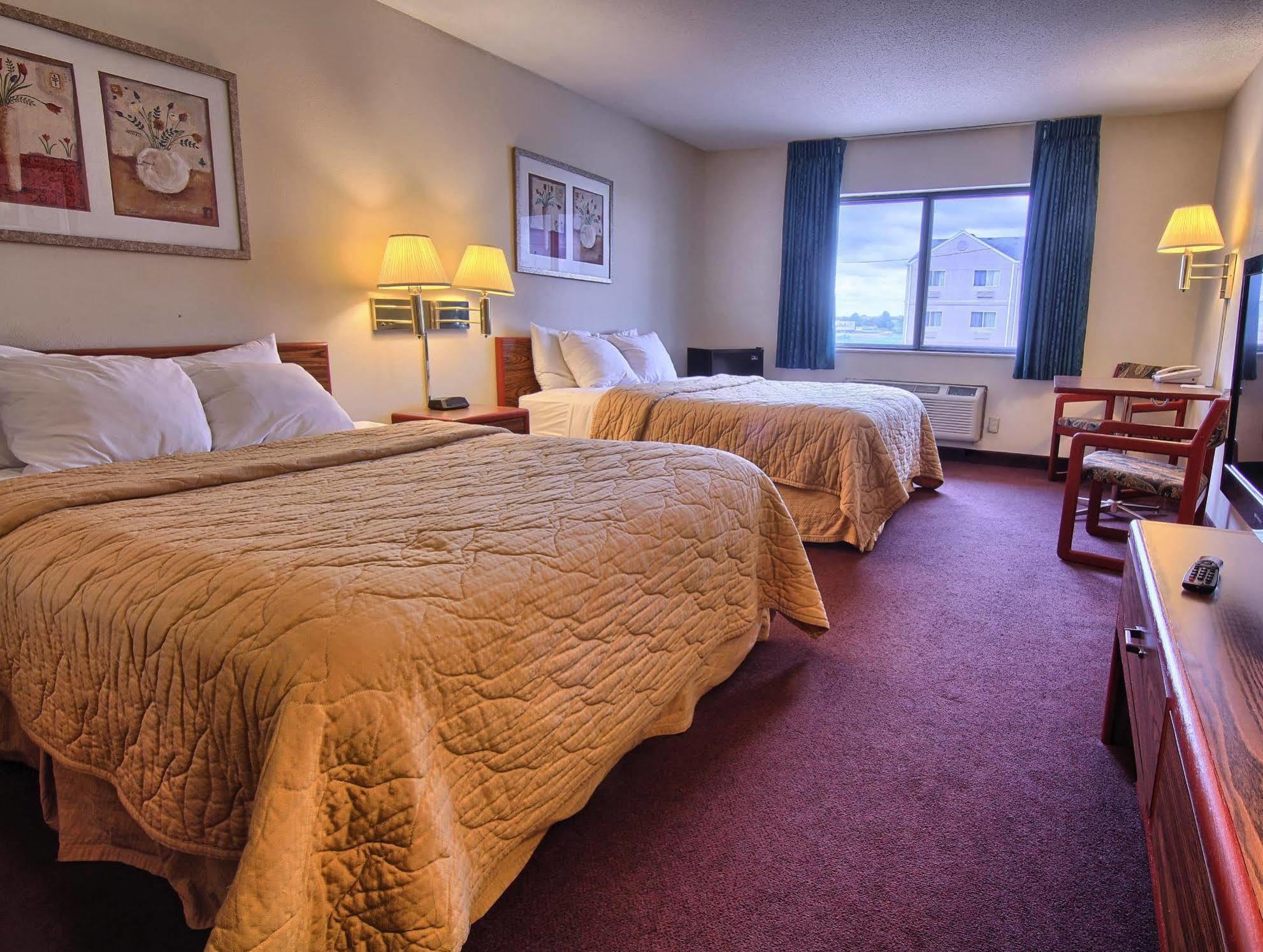 Quality Inn & Suites Danville Exteriör bild